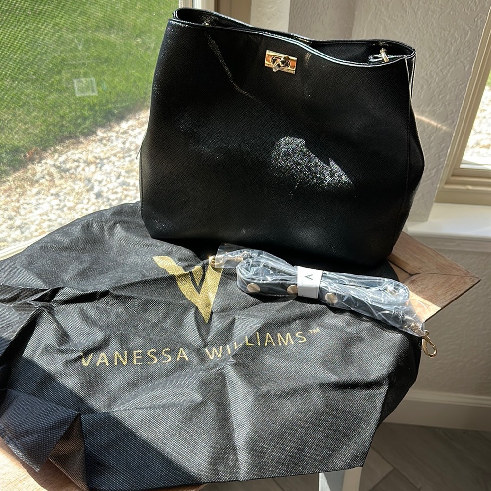 Vanessa Williams purse